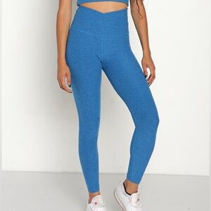 BEYOND YOGA At Your Leisure Blue Spacedye Midi Legging Size Small
